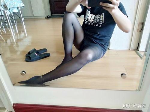 女生丝袜上,探寻女性魅力的神秘面纱